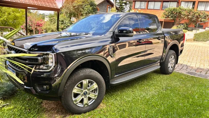 Ford Ranger XLS 3.0 V6 4X4 CD Diesel Aut. 2025