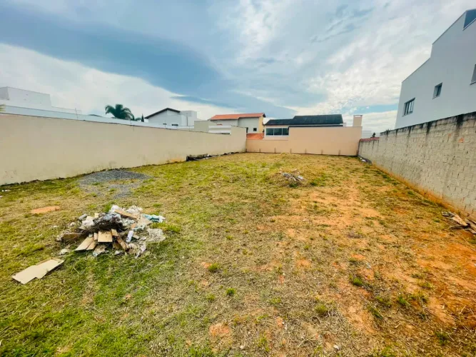 Terreno plano no Vilage Mantiqueira