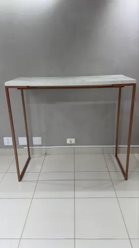 Mesa Atendimento Comercial com Cabideiro 