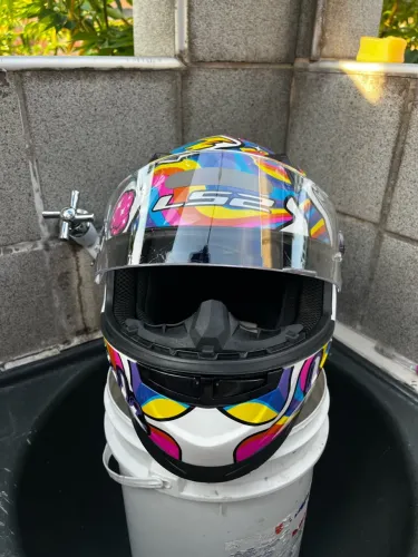 Capacete Ls2