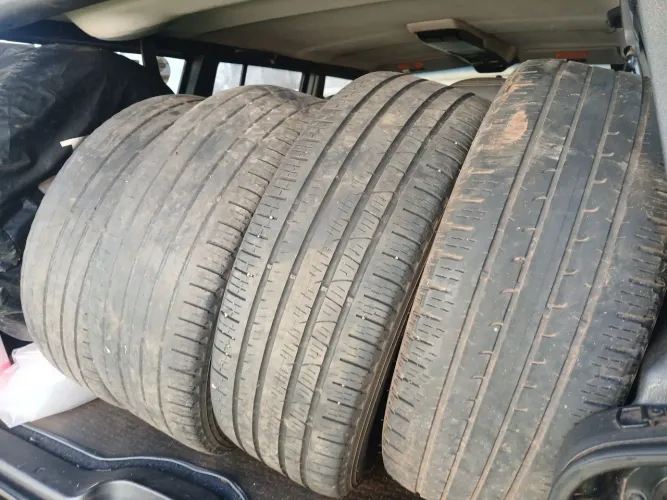 4 pneus 225/55 R18 Pirelli Scorpions