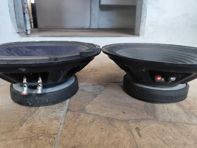2x Alto falante 12" de 500watts rms
