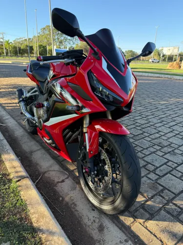 CBR 650r 2022 COMPLETA NOVÍSSIMA
