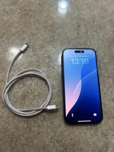 iPhone 15 black 128 GB