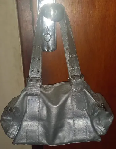 BOLSA PRATA COURO LEGITIMO
