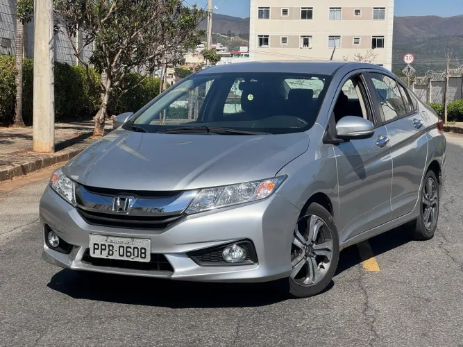 Honda City Sedan LX 1.5 Flex 16V 4P Aut. 2015