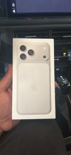 iPhone 17 pro Max 256 11 Ciclos uma