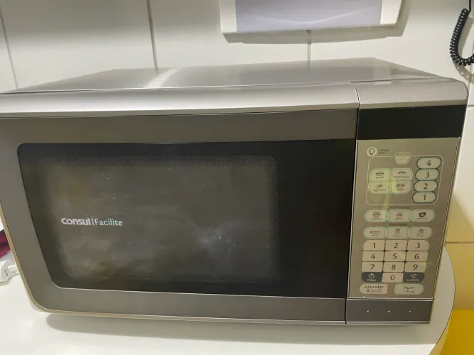Vendo forno microondas 25litros