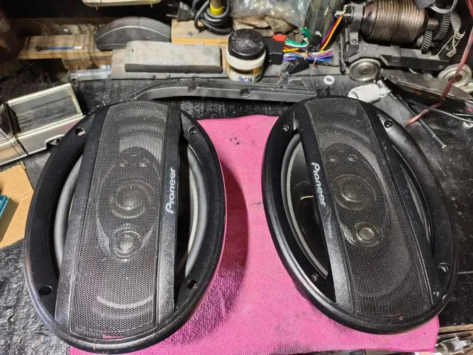 Par de auto falantes Pionner telas originais