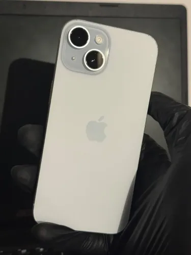 Iphone 15 128Gigas Branco em ótimo estado