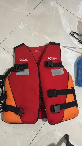 Colete de salva vidas 