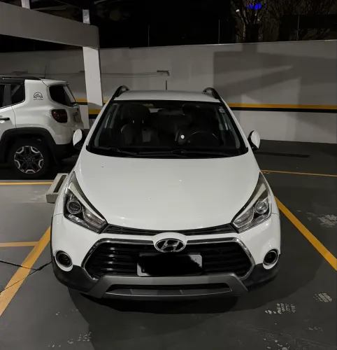 Hyundai HB20X Premium 1.6 Flex 16V Aut. 2016