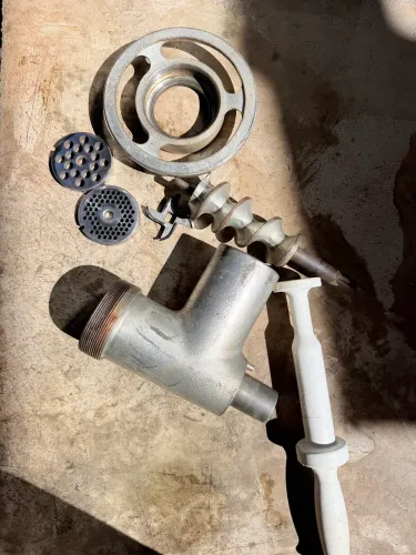 Máquina de moer carne metvisa