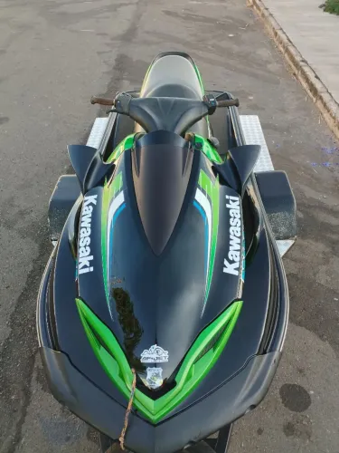 Kawasaki ultra 300