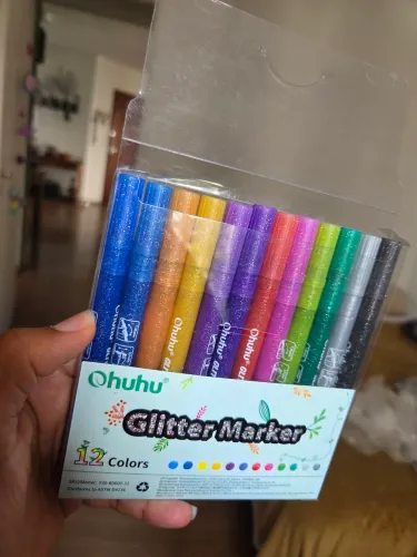 Ohuhu Glitter Markers, apenas testadas.