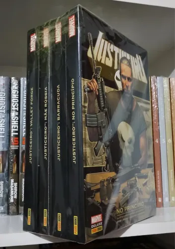 Coleção Justiceiro ( Marvel Deluxe / Panini ) por Garth Ennis , vol.1 ao 4 ( Completo )