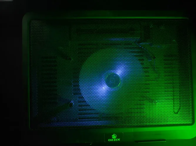 Base Cooler para Notebook com LED Azul - BARATO PARA SAIR HOJE