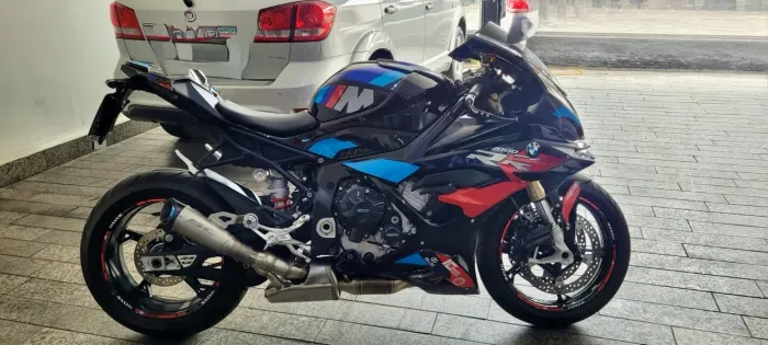 S1000rr -impecável