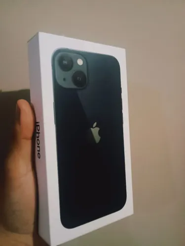 iPhone 13
