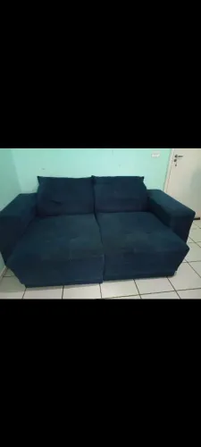 Sofá retrátil semi novo