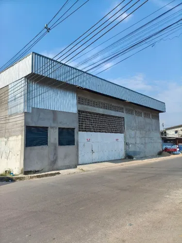 ALUGO GALPÃO 15 X 25