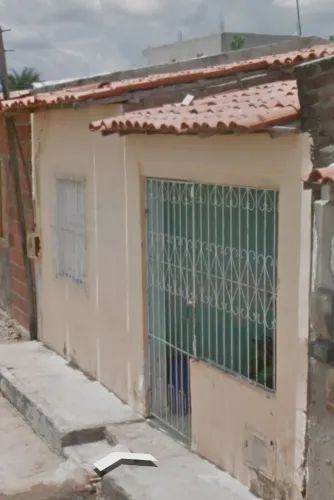 Casa precisa de reforma
