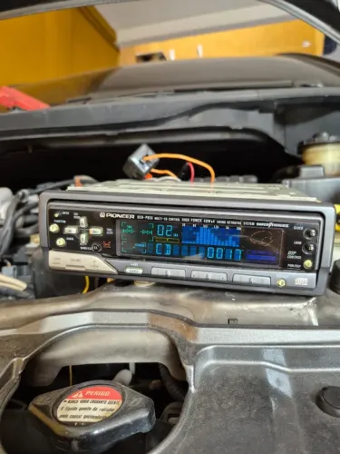 Rádio Pionner DEH836