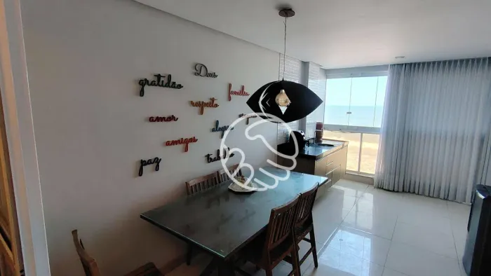 Apartamento com 3 dormitórios para alugar, 108 m² por R$ 6.692,55/ano - Praia do Morro - G