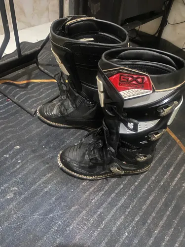 Bota Gaerne Gx1 TAM 44 Articulada Motocross Trilha Enduro