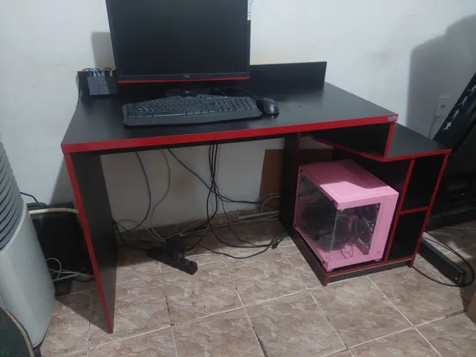 Mesa gamer para computador