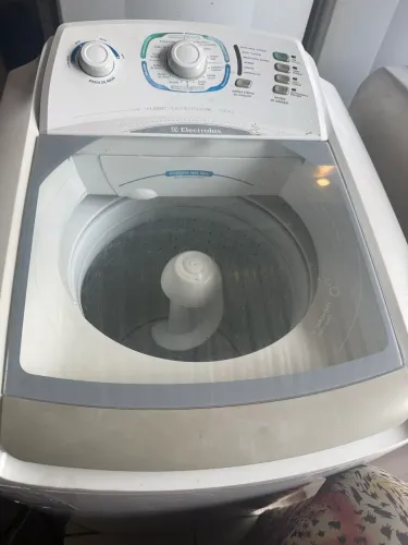 Electrolux Turbo Capacidade de 10 kg SÓ HOJE 450,00