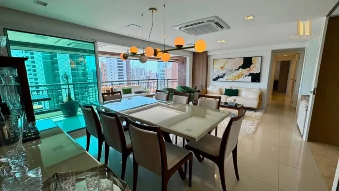 Apartamento no ed. Botânico Condomínio Parque com 3 dormitórios à venda, 165 m² por R$ 2.2