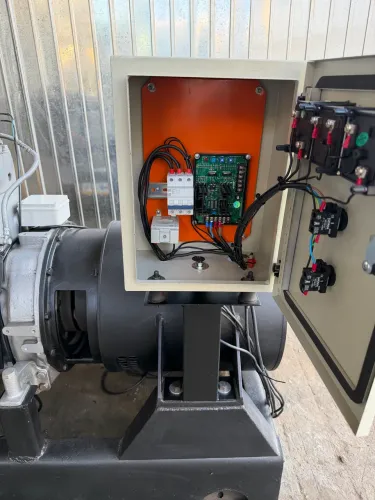 Gerador 30 kVA motor MWM
