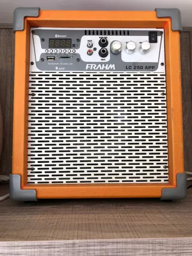 CAIXA AMPLIFICADA FRAHM LC 250 APP Laranja 
