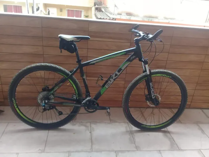 mountain bike profissional aro 29