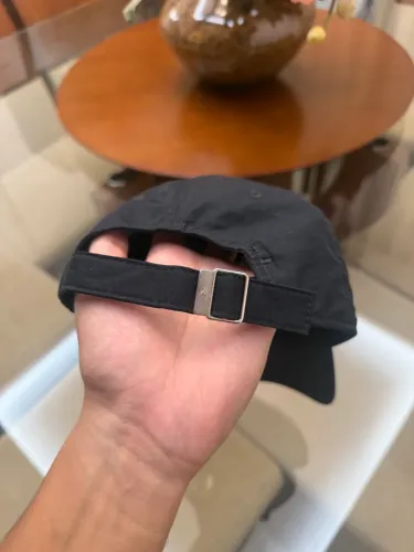 Boné jordan preto