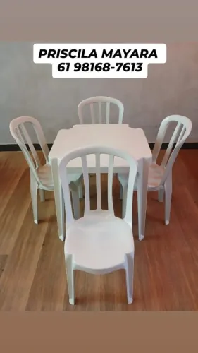 Conjunto de mesa com cadeira de plástico