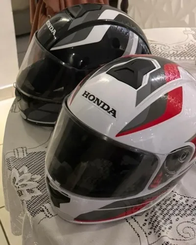 Capacete