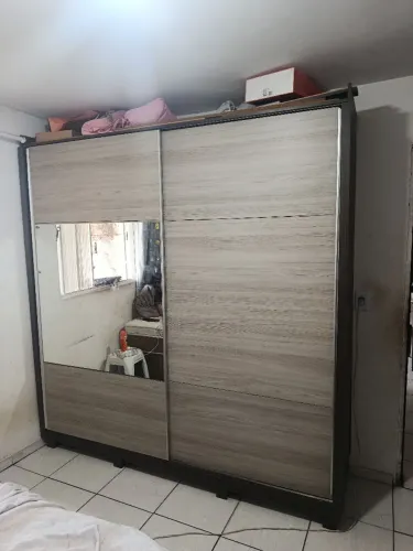 Guarda roupa 2pts 2gav inter em boas condições/ ENTREGO E MONTO!!