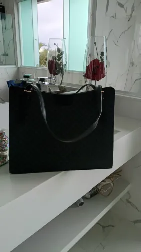 Bolsa feminina nova sem uso
