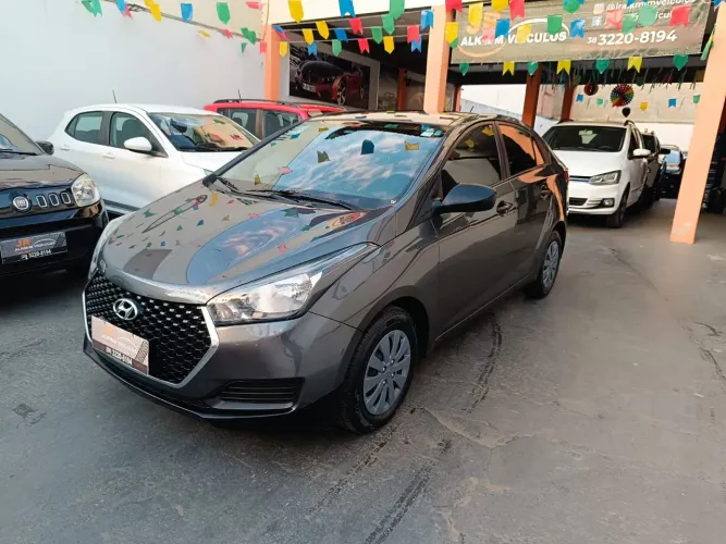 Hyundai HB20S Unique 1.0 Flex 12V Mec. 2019