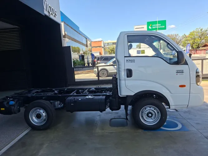 Kia Motors Bongo K-2500 2.5 4X4 TB Diesel 2025