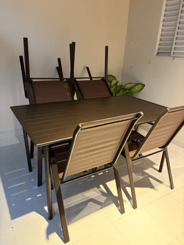 Jogo de mesa para área externa/jardim