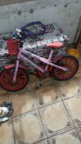 Bicicleta para criança até 7 anos 