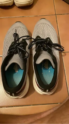 Tenis Newton Isaac