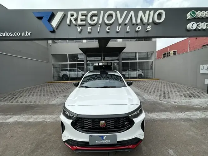 Fiat Fastback Abarth Turbo Flex 1.3 Aut. 2025