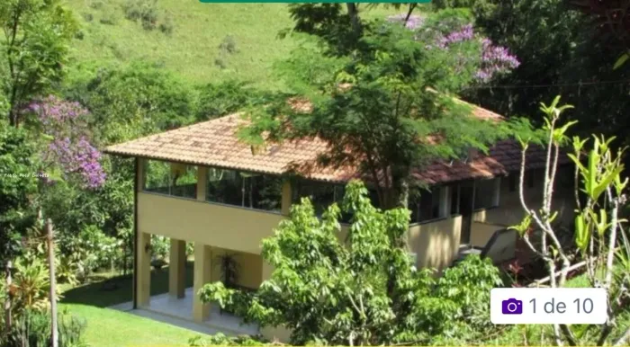 Sítio para Venda em Cachoeiras de Macacu, Papucaia, 4 dormitórios, 4 suítes, 5 banheiros, 