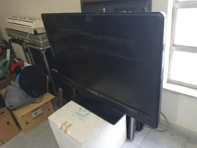 Vendo TV Philips 42PFL340378 Leia