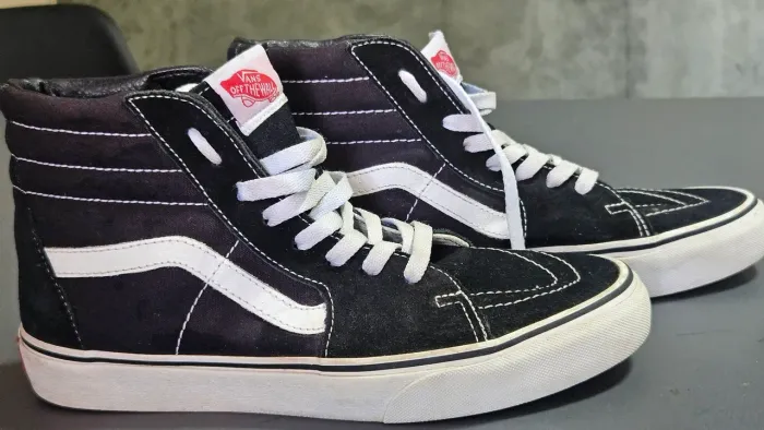 Tênis Vans ORIGINAL , pouco usado.