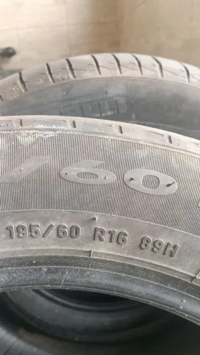 Pneu 195 60 R16